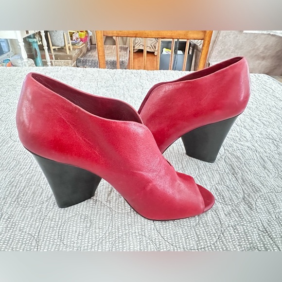 Vince Camuto Andrita Open toe Bootie - Picture 7 of 10